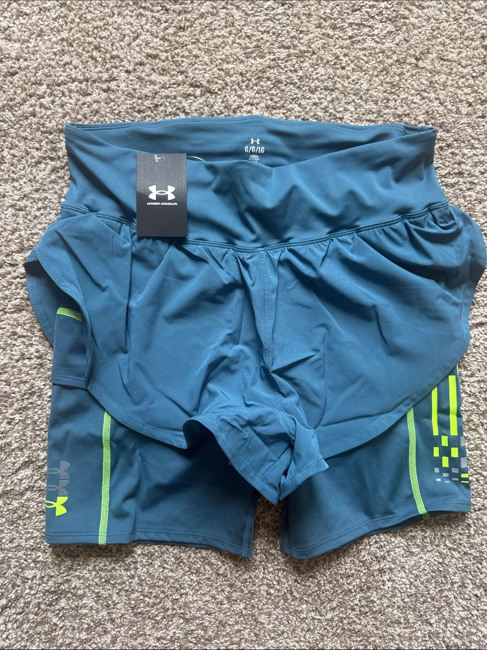 UNDER ARMOUR TEAL 🏃🏻‍♀️RUN ANYWHERE 🏃🏻‍♀️ LAYERED SHORTS SIZE LARGE 🌟NWT🌟